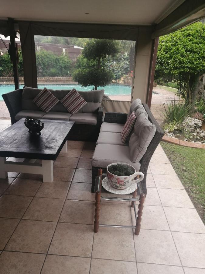 Ferienwohnung The Pheasant Boksburg Exterior foto