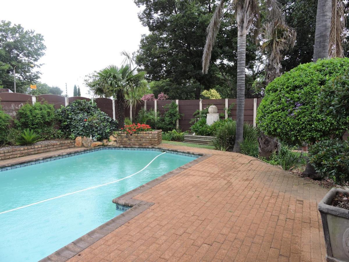 Ferienwohnung The Pheasant Boksburg Exterior foto
